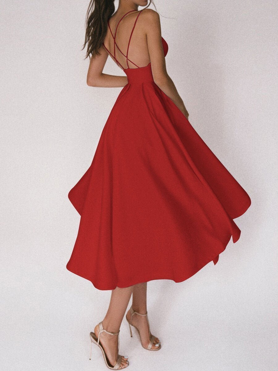 CAMRYN - VESTIDO CHARME CON ESCOTE EN V Y TIRANTES