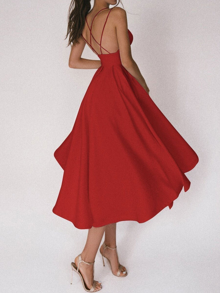 CAMRYN - VESTIDO CHARME CON ESCOTE EN V Y TIRANTES