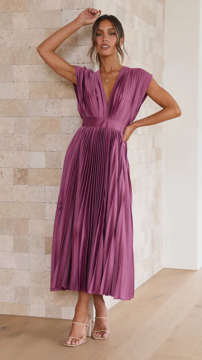 MADISYN - VESTIDO CON FALDA PLISADA Y ESCOTE EN V FLUIDO