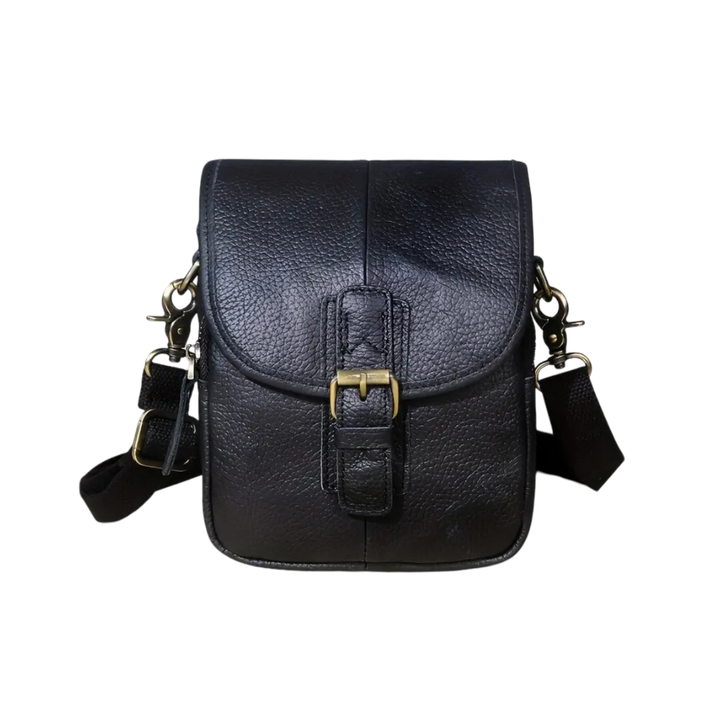 Nolan | Bolsa Cruzada Compacta de Cuero con Solapa y Hebilla