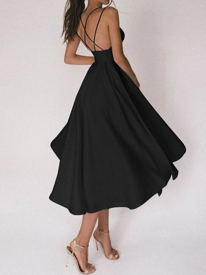 CAMRYN - VESTIDO CHARME CON ESCOTE EN V Y TIRANTES
