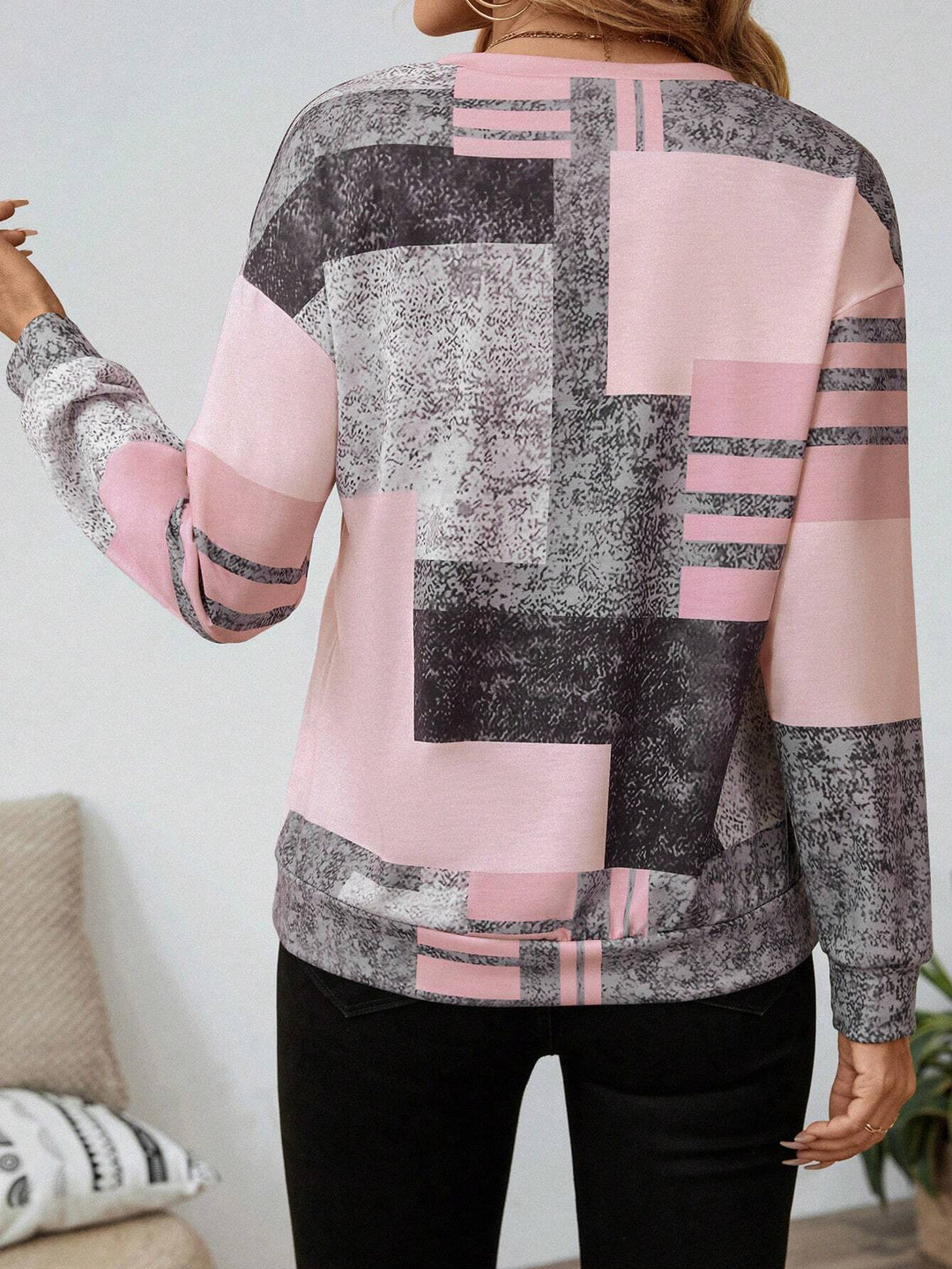 LOTTIE - SUDADERA CON ENCANTO DELICADO