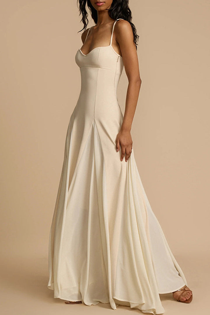 JAMMY - VESTIDO LISO CHIC CON ESCOTE EN V Y TIRANTES