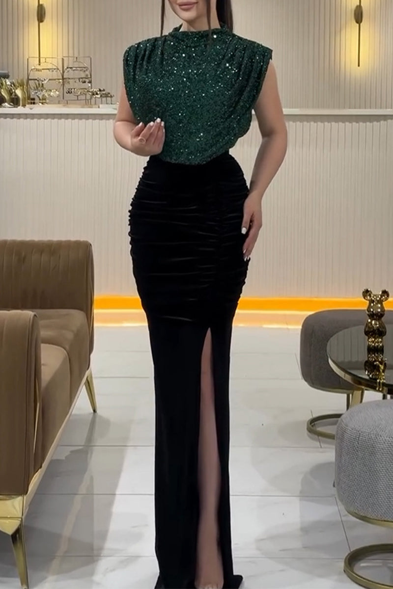 CATE - VESTIDO GLAMUROSO CON ABERTURA Y LENTEJUELAS CON CUELLO ALTO MEDIO
