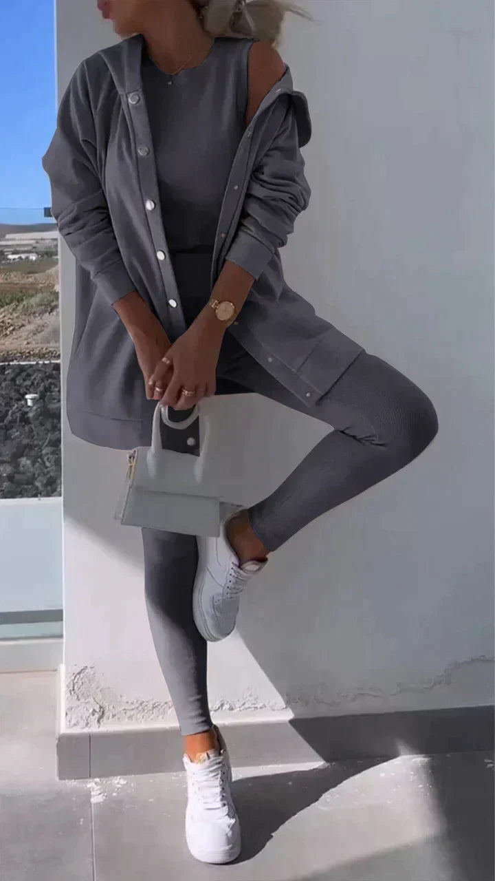 MIKAYLA - CONJUNTO ELEGANTE DE TRES PIEZAS
