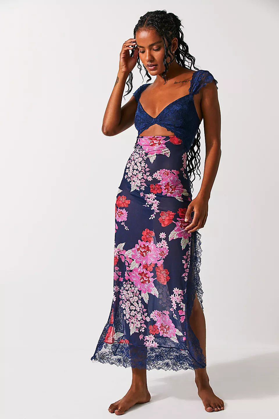 BERNICE - IMPRESIONANTE VESTIDO LARGO DE TIRANTES CON ESTAMPADO FLORAL