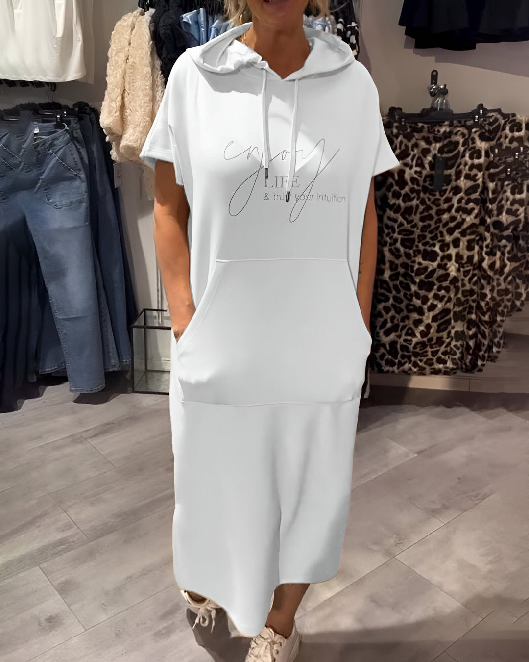 CECILLE - VESTIDO RELAJADO CON CAPUCHA PARA DESCANSAR