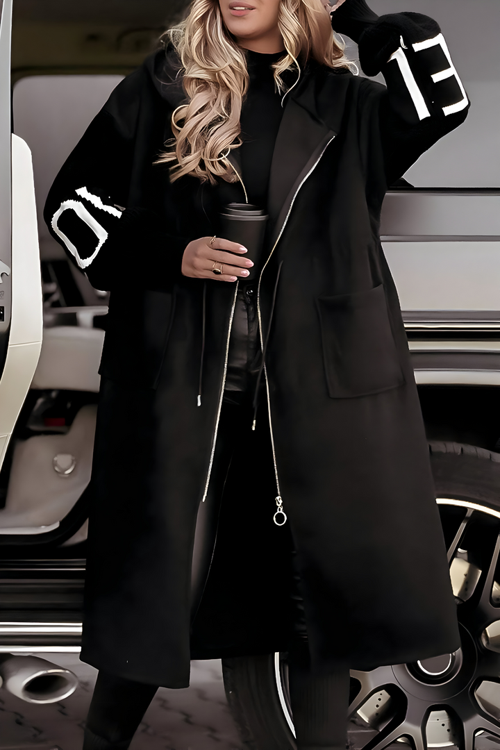 PARÍS - CHAQUETA CON CAPUCHA DE PUNTO MODERNA Y ELEGANTE
