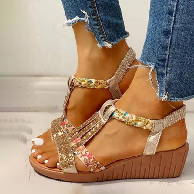 LINDY - SANDALIAS ELEGANTES DE CUÑA CON DETALLES DE CRISTALES