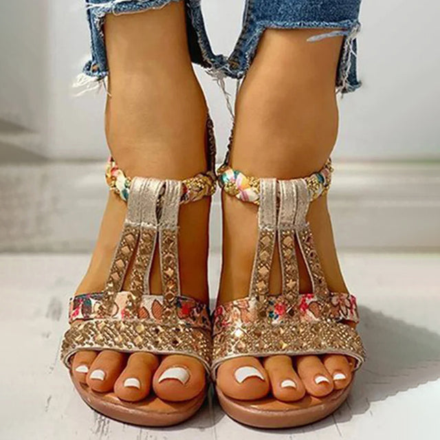 LINDY - SANDALIAS ELEGANTES DE CUÑA CON DETALLES DE CRISTALES