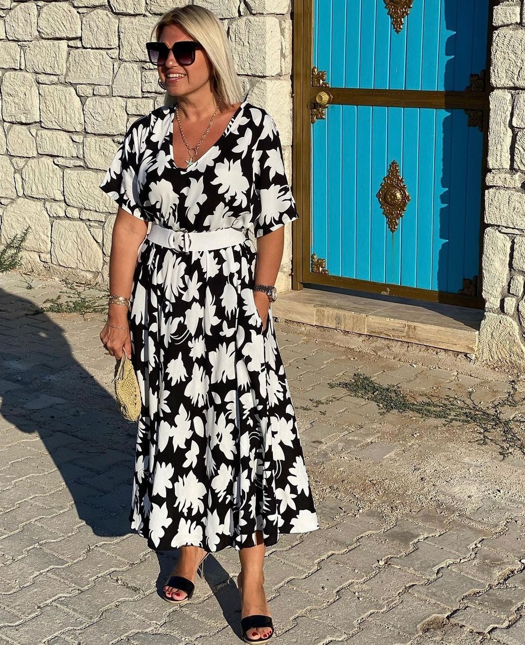 MALIA - VESTIDO ELEGANTE Y FLUIDO PARA EL ABDOMEN
