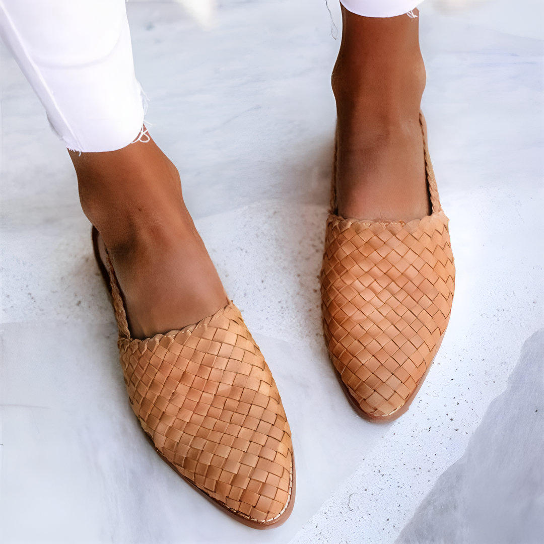 Diana – Sandalias Planas Artesanales Tejidas