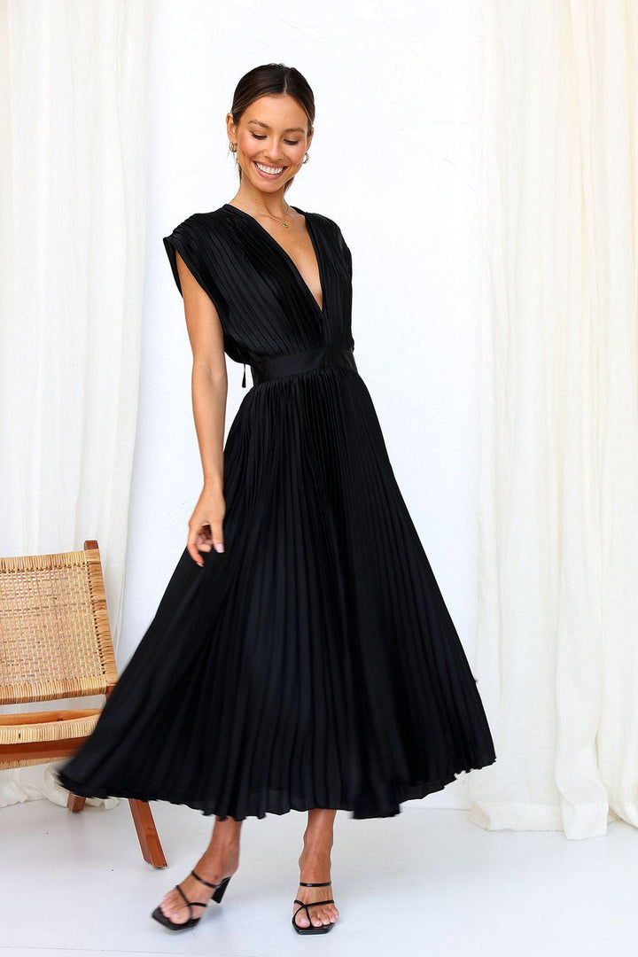 MADISYN - VESTIDO CON FALDA PLISADA Y ESCOTE EN V FLUIDO