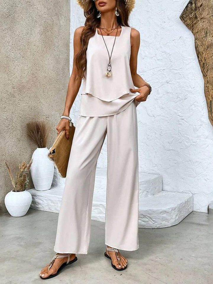 LYSE - CONJUNTO DE DOS PIEZAS CHIC Y CÓMODO