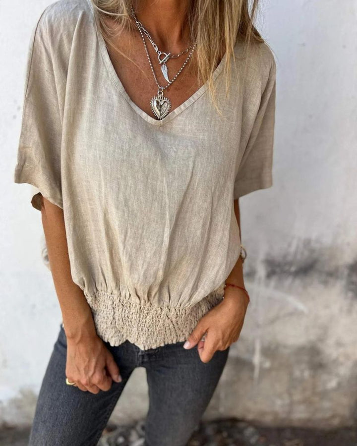 MELINA - CAMISETA CUELLO EN V AJUSTADO