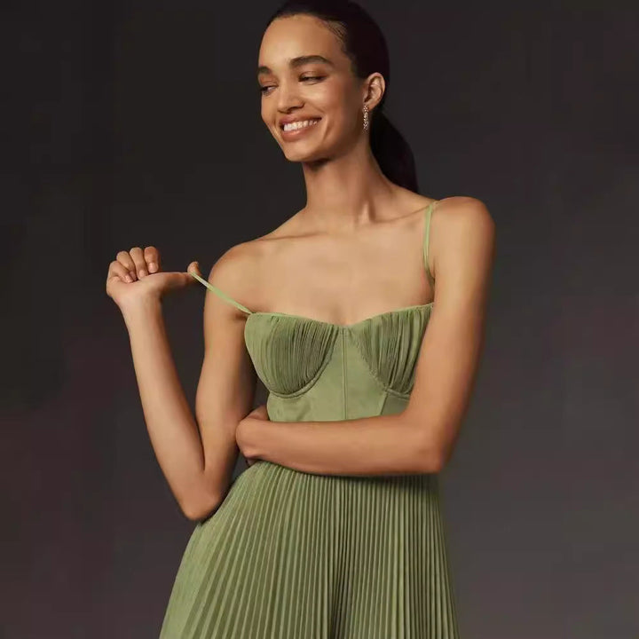 FARMA - VESTIDO MIDI PLISADO SIN TIRANTES