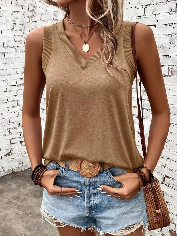 ARCADIA - BLUSA SIN MANGAS CON ESCOTE EN V AIREADA