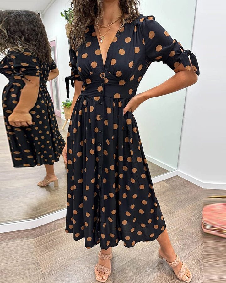 SAINTCLAIR - VESTIDO SWEETHEART CON ESCOTE EN V PROFUNDO Y LUNARES