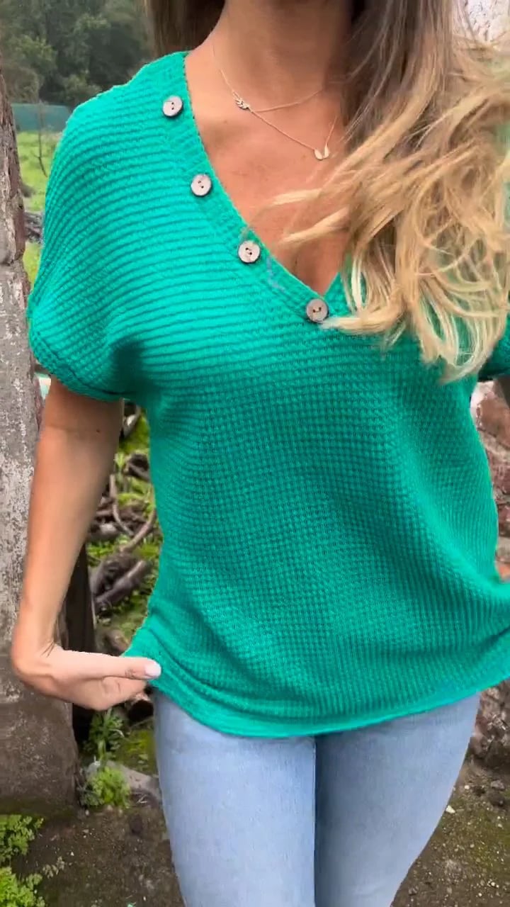 MEERAH - CAMISETA DE MANGA CORTA TRANSPIRABLE CON TEXTURA DE WAFFLE
