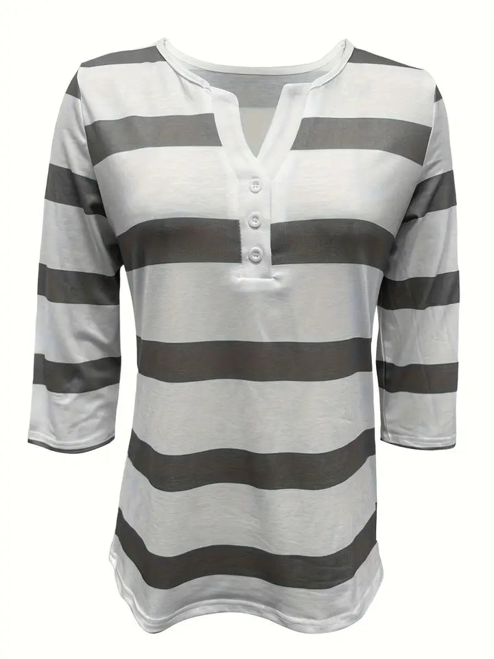 EIRAH - BLUSA ESENCIAL CON ESCOTE EN V Y ESTAMPADO DE RAYAS