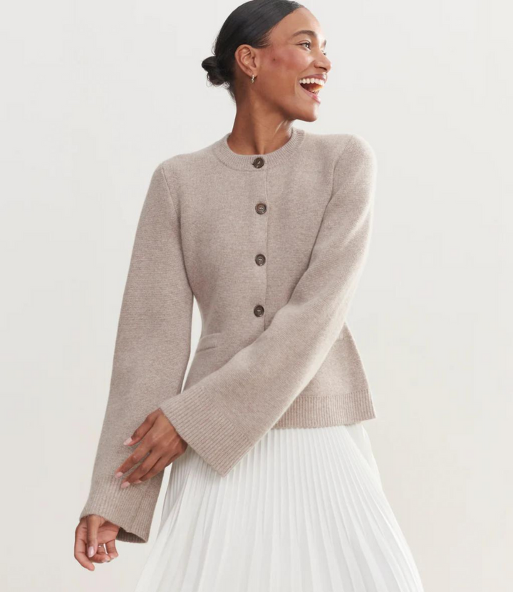 BELLAMY - CARDIGAN DE MANGA CAMPANA LISA