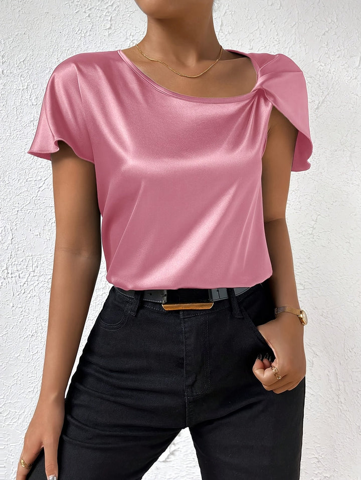 LEASA - BLUSA CON ACENTO MODERNO EN EL HOMBRO