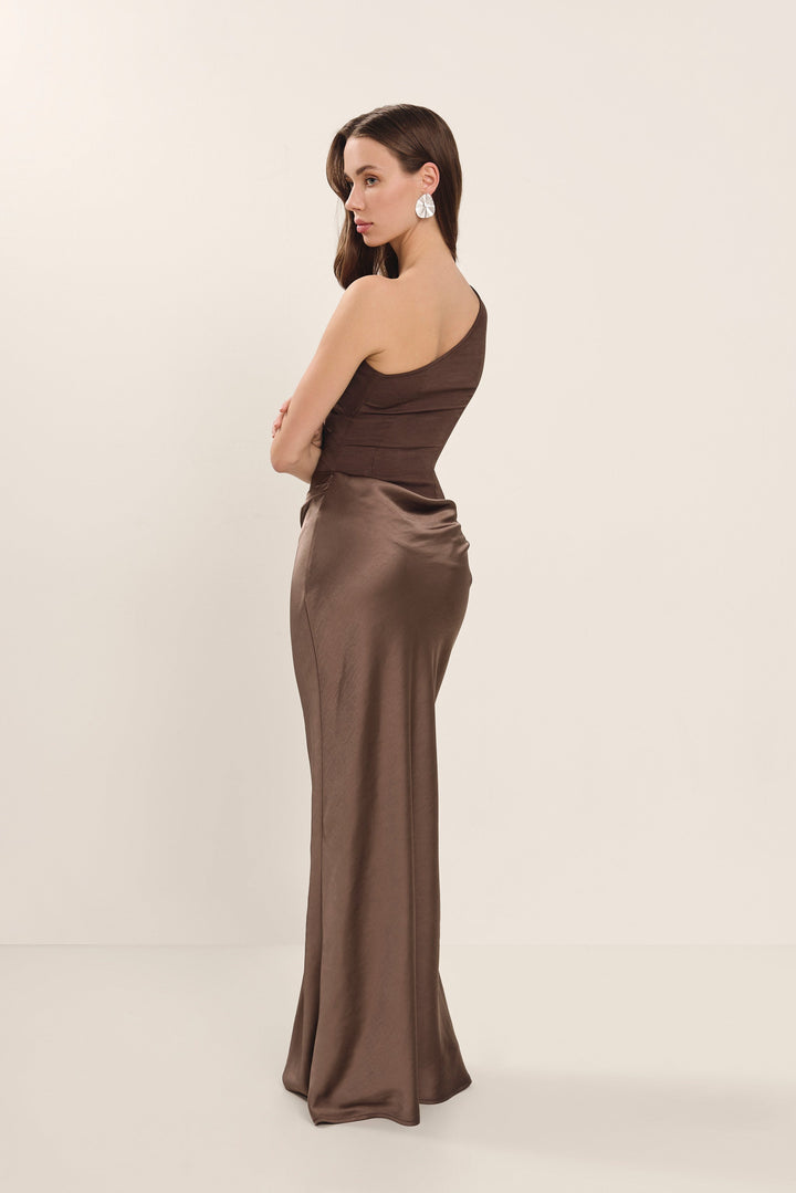 FIANG - VESTIDO DE NOCHE CON ESCOTE ANGULADO