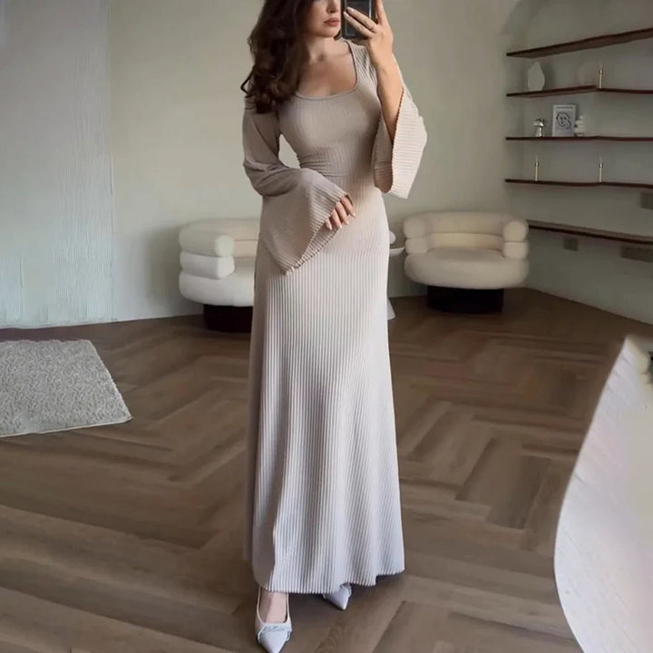LYSA - VESTIDO SUÉTER A LA MODA