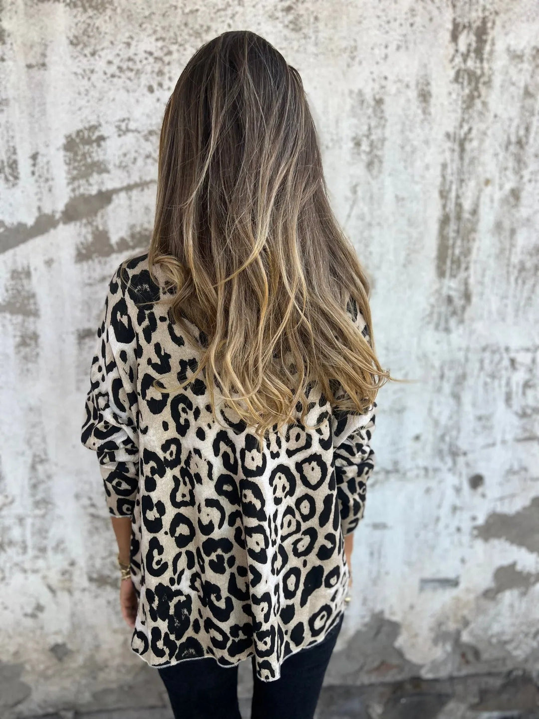 SERA - BLUSA CASUAL CON ESTAMPADO DE LEOPARDO