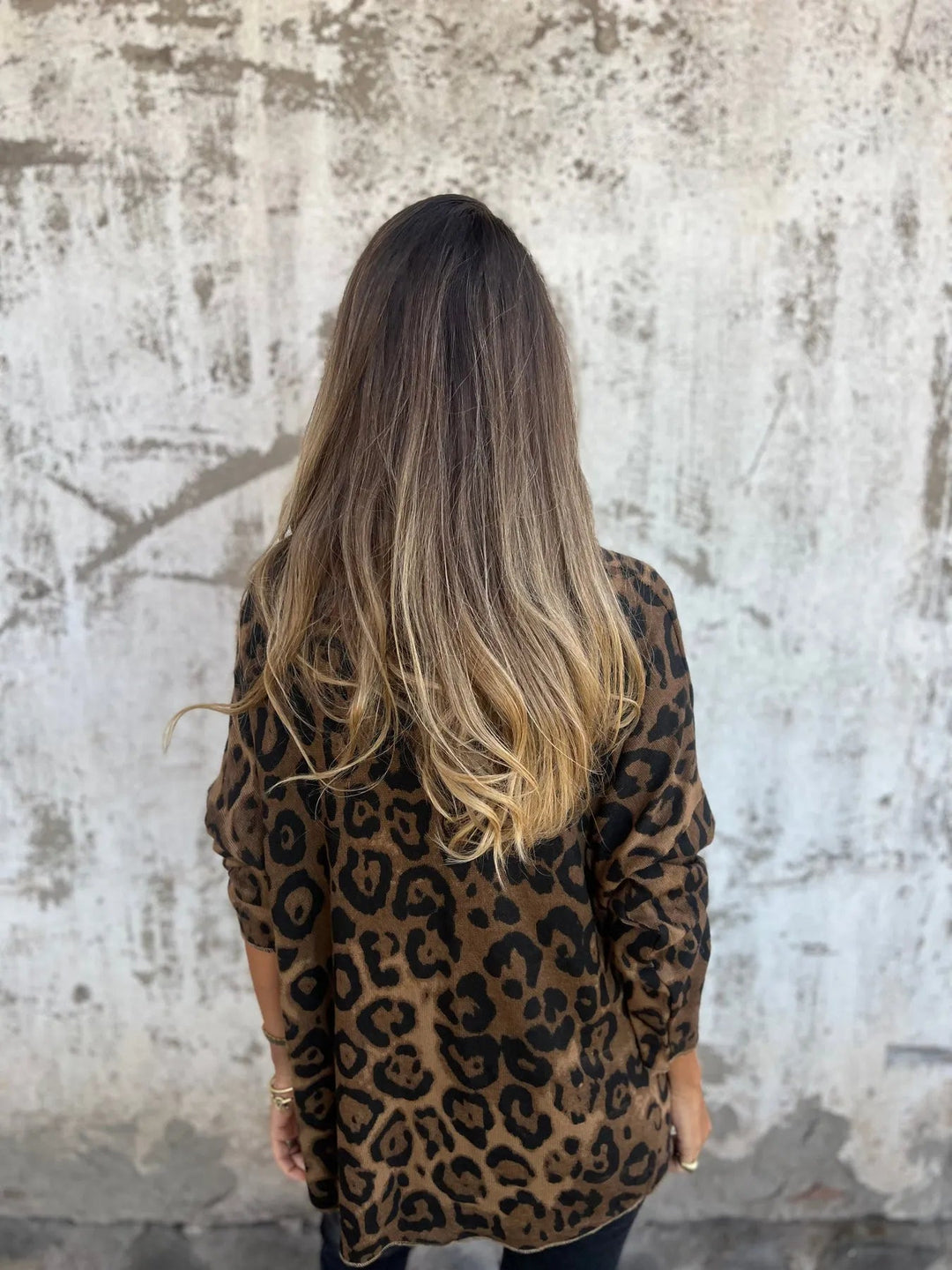 SERA - BLUSA CASUAL CON ESTAMPADO DE LEOPARDO