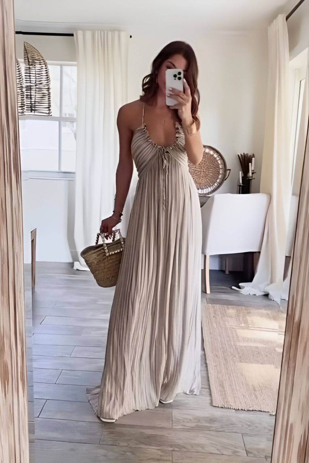 ASHLYN - VESTIDO MODERNO PLISADO Y FLUIDO