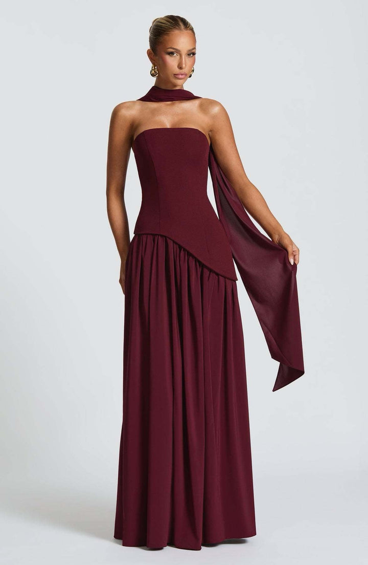 VESTIDO ELEGANCIA AL ATARDECER HORA DORADA