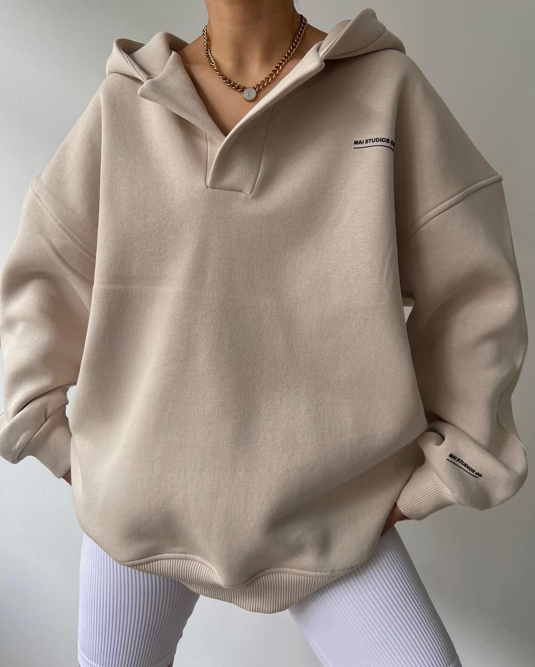 CYNTHIA - SUDADERAS OVERSIZE CÁLIDAS CON CAPUCHA