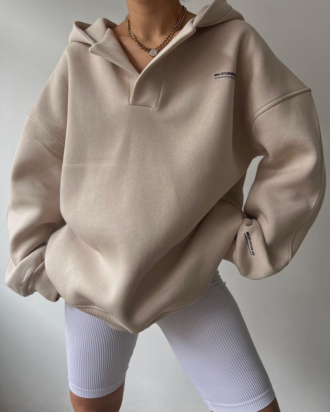 CYNTHIA - SUDADERAS OVERSIZE CÁLIDAS CON CAPUCHA