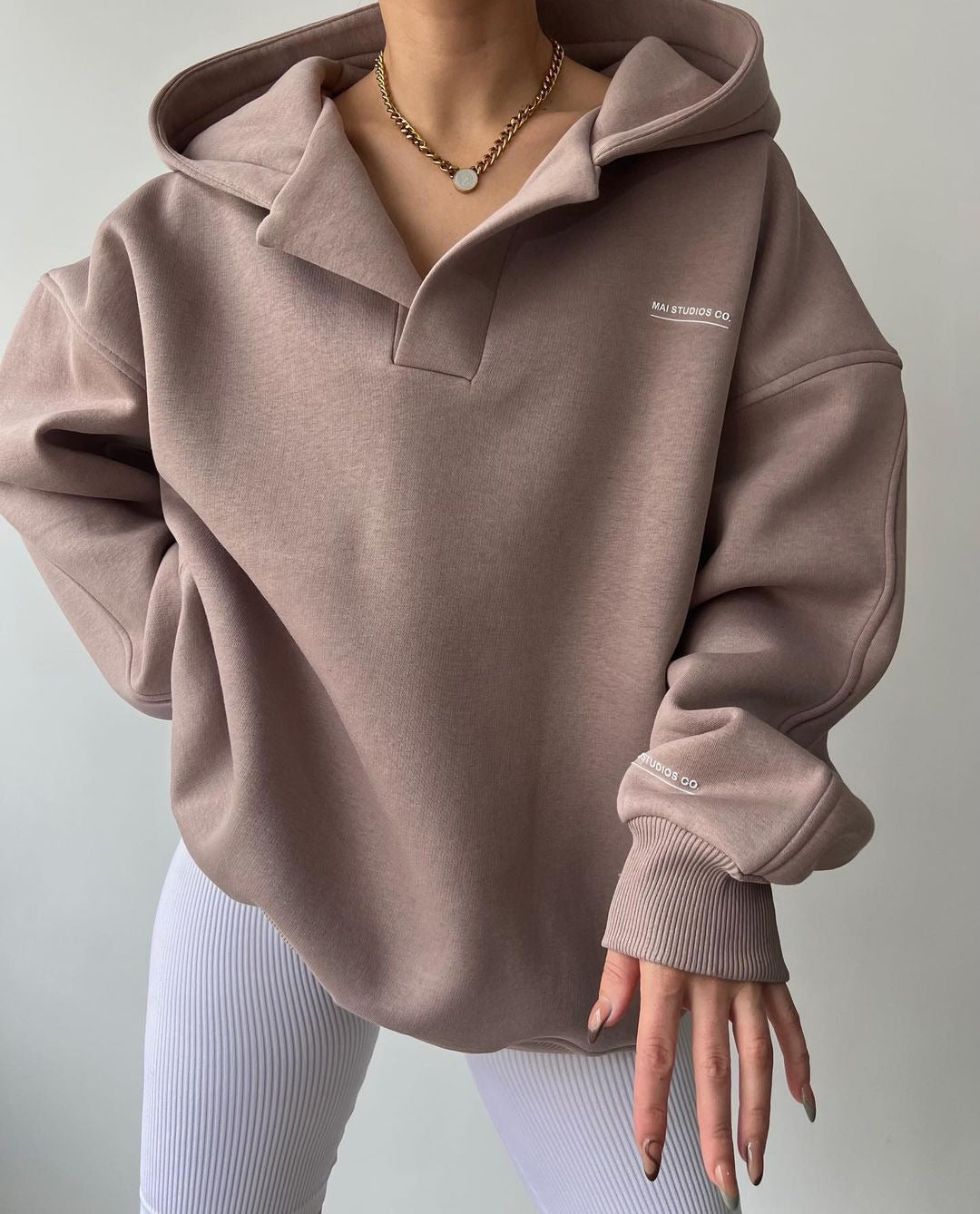 CYNTHIA - SUDADERAS OVERSIZE CÁLIDAS CON CAPUCHA