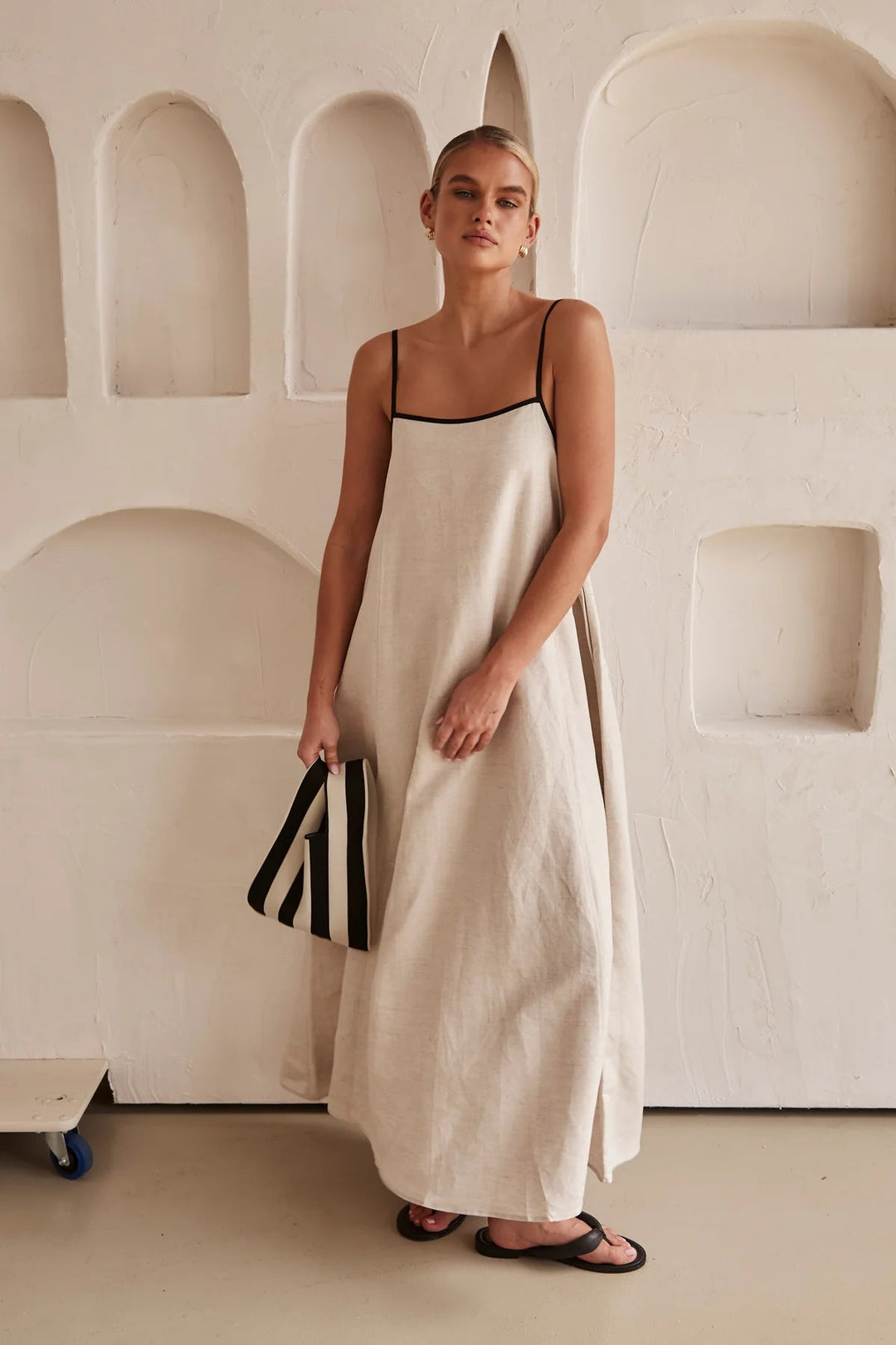 CALLY - VESTIDO MAXI DE LINO SOFISTICADO