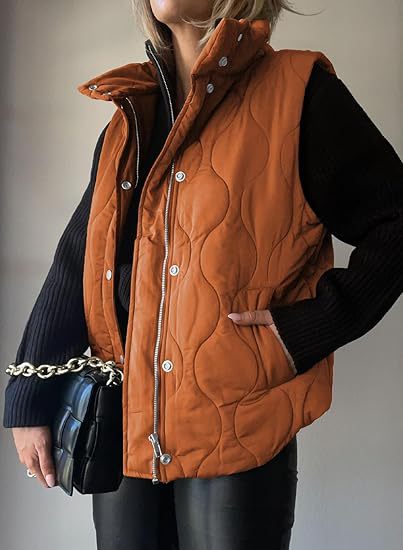 PAMU - CHALECO ACOLCHADO CON CUELLO CHIC CITY