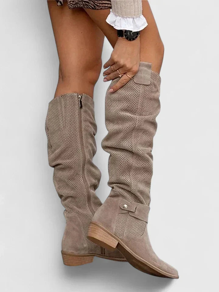 LIANNA – BOTAS FIERAS DE ALTA MODA