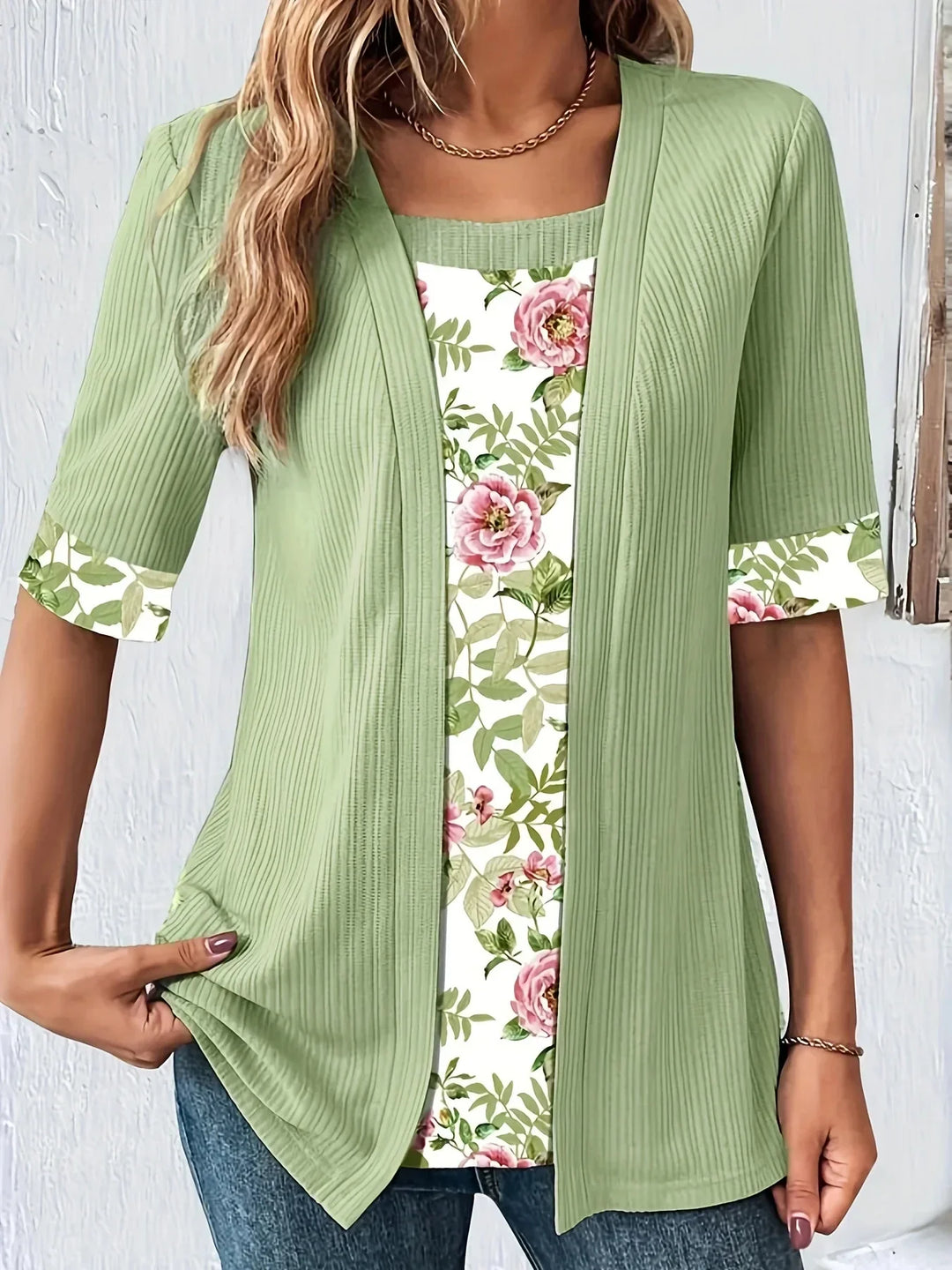ESTHER – BLUSA RELAJADA FLORAL DE DOBLE CAPA