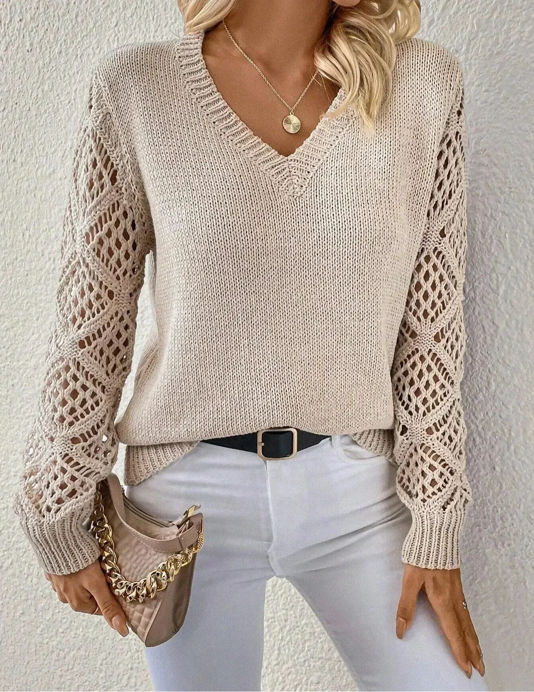 Aubrey™ - Suéter con Cuello en V Estilizado con Detalles Hechos a Mano