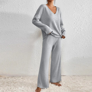 BLANCA - EL CONJUNTO MINIMALISTA DE ROPA CÓMODA