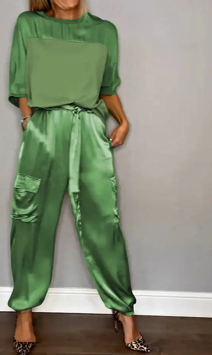 ADELINA – CONJUNTO DE DOS PIEZAS DE LUJO Y FLUIDEZ