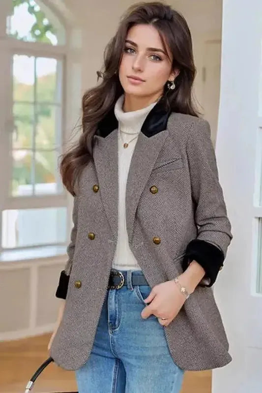 DANI - EL BLAZER CLÁSICO GENTRY