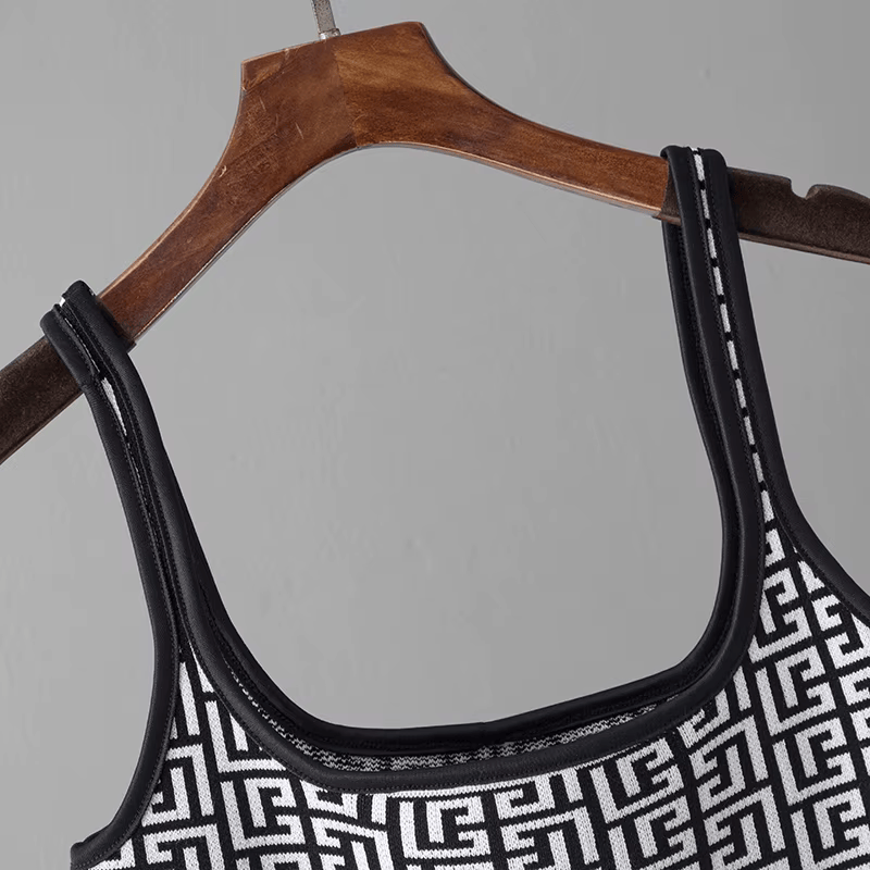 Avery™ - Traje de Tres Piezas con Cuello Redondo y Estilo Retro de Laberinto a Cuadros