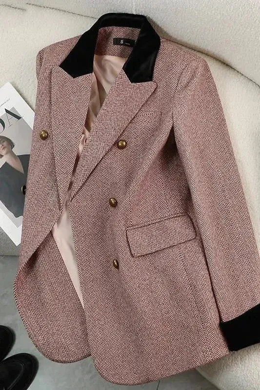 DANI - EL BLAZER CLÁSICO GENTRY