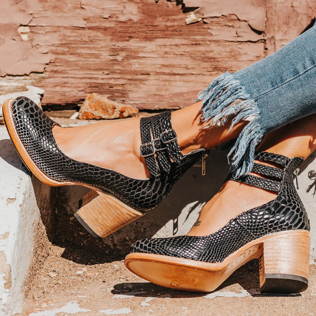 VENECIA - TACONES DE CUERO RETRO GLAMOROSOS