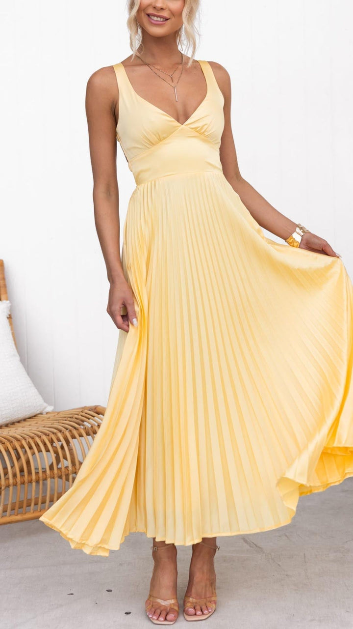 Nayeli - Vestido Maxi Elegante con Pliegues y Escote en V