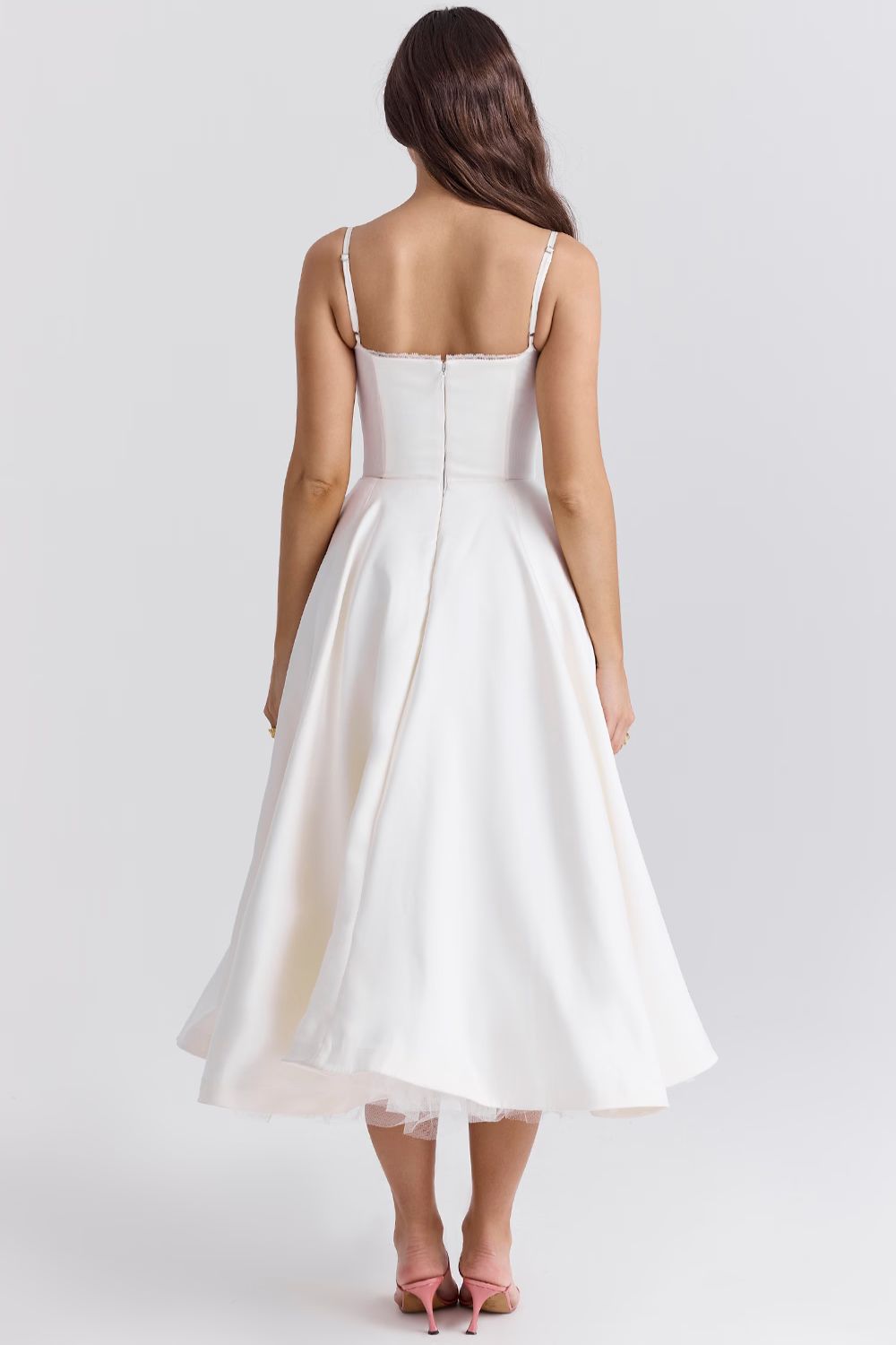Cordelia | Vestido con Detalles Delicados de Tul