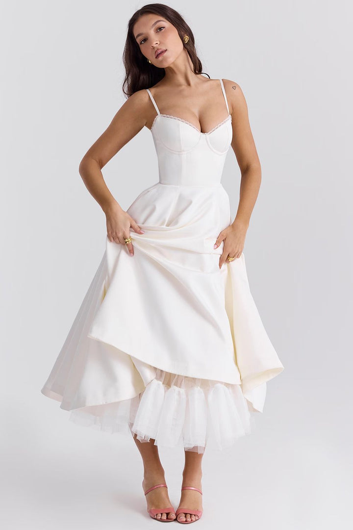 Cordelia | Vestido con Detalles Delicados de Tul