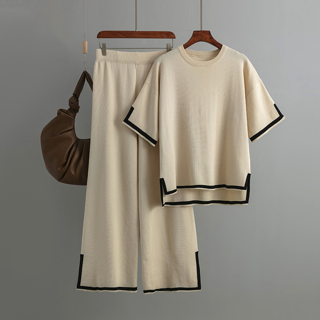 MAYLA - CONJUNTO FLEXIBLE Y LIGERO INSPIRADO EN COREA